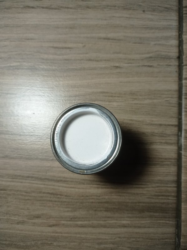 Cat radja luxa putih 50g